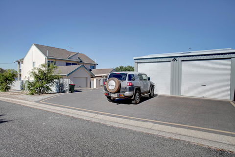 Bay Bliss - Northern Rivers Accommodation 6