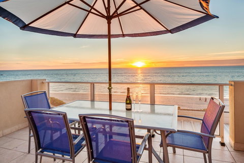 Adelaide Luxury Beach House - Northern Rivers Accommodation 9