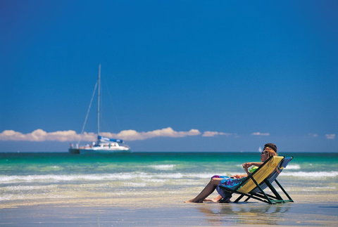 Adelaide Luxury Beach House - Northern Rivers Accommodation 31