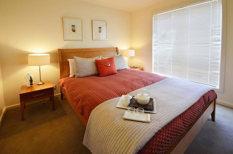 Adelaide Luxury Beach House - Northern Rivers Accommodation 34