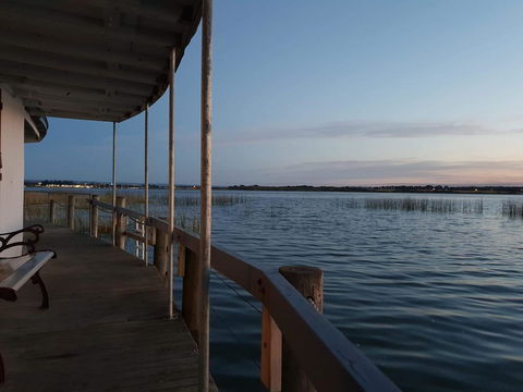 PS Federal Retreat Paddle Steamer Goolwa - Northern Rivers Accommodation 4