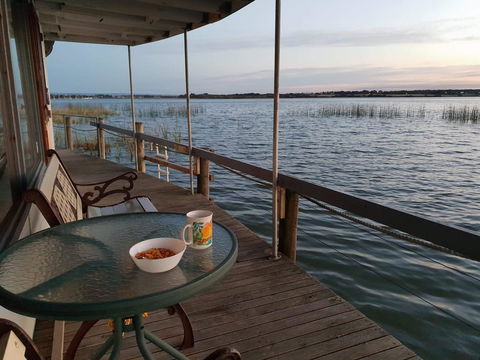PS Federal Retreat Paddle Steamer Goolwa - Northern Rivers Accommodation 8