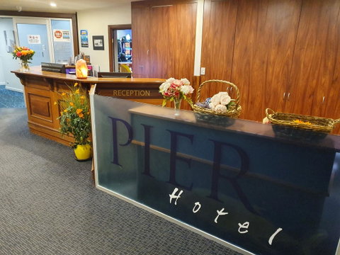 Pier Hotel Port Lincoln - Northern Rivers Accommodation 1