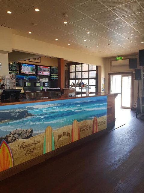 Pier Hotel Port Lincoln - Northern Rivers Accommodation 2