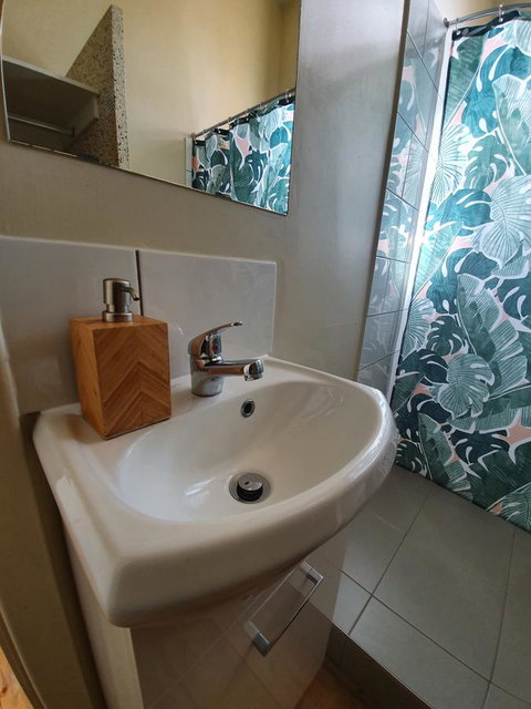 Pier Hotel Port Lincoln - Northern Rivers Accommodation 23