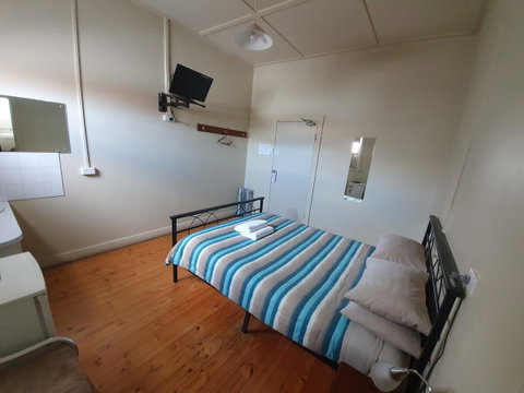 Pier Hotel Port Lincoln - Northern Rivers Accommodation 20