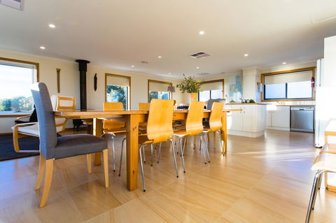 Southern Ocean Lookout - Northern Rivers Accommodation 8