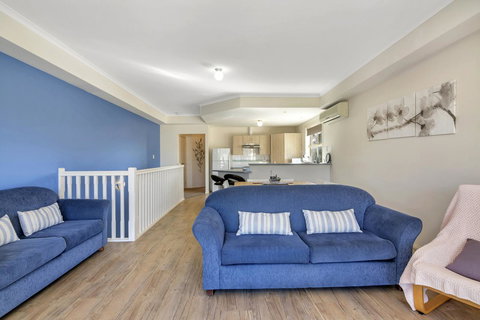 The Lighthouse - Port Willunga - C21 SouthCoast Holidays - Northern Rivers Accommodation 7