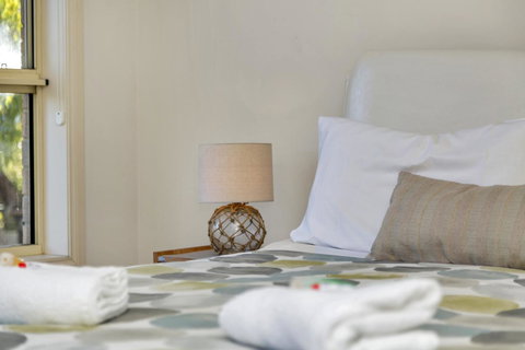 The Lighthouse - Port Willunga - C21 SouthCoast Holidays - Northern Rivers Accommodation 13