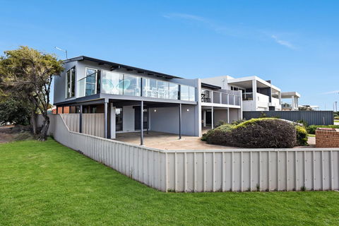 Sorrento - Aldinga Beach - Northern Rivers Accommodation 5