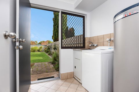 Sorrento - Aldinga Beach - Northern Rivers Accommodation 1