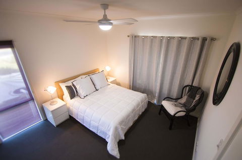 Villa Serra - Northern Rivers Accommodation 8