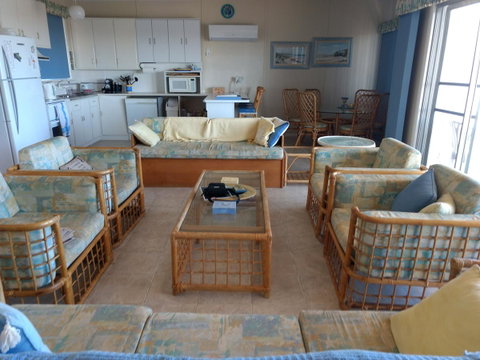 Seafront Shack - Northern Rivers Accommodation 7