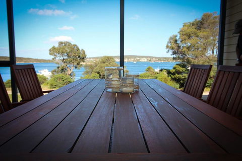 Waterfront On Osprey - Northern Rivers Accommodation 11