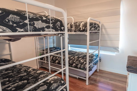 Middle River Beach House - East & West House - Northern Rivers Accommodation 14