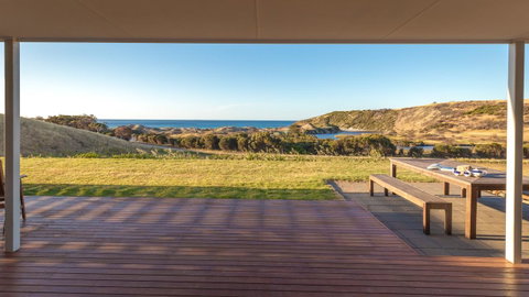 Middle River Beach House - East & West House - Northern Rivers Accommodation 17