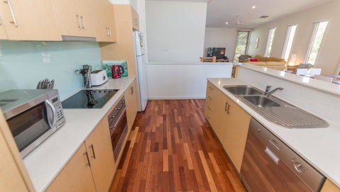 South Shores Villa 31 - South Shores Normanville - Northern Rivers Accommodation 4
