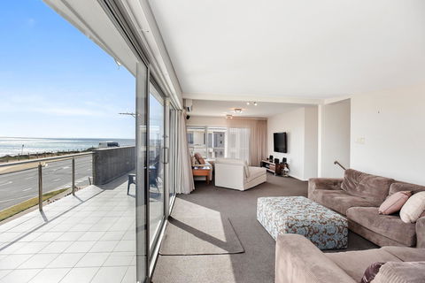 Esplanade Escape - Northern Rivers Accommodation 28