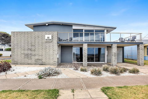 Esplanade Escape - Northern Rivers Accommodation 30