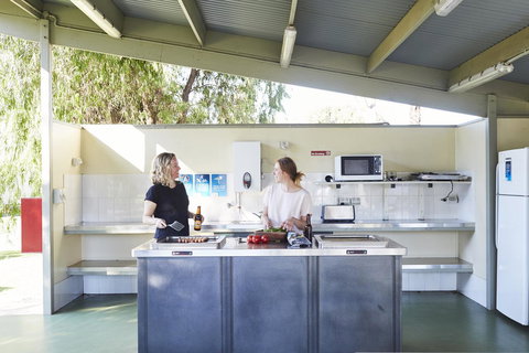 NRMA Victor Harbor Beachfront Holiday Park - Northern Rivers Accommodation 25