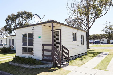 NRMA Victor Harbor Beachfront Holiday Park - Northern Rivers Accommodation 40