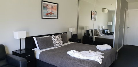 2 Austinmer Studio - Northern Rivers Accommodation 2