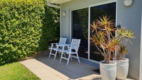 2 Austinmer Studio - Northern Rivers Accommodation 5