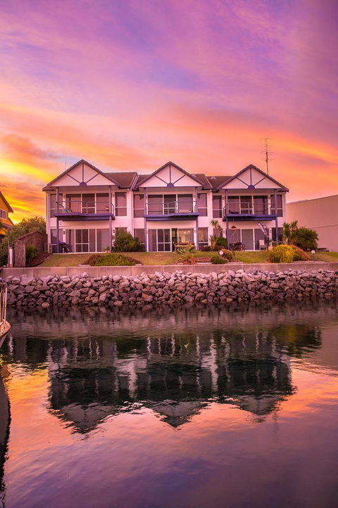 Marina Reflections - Northern Rivers Accommodation 10