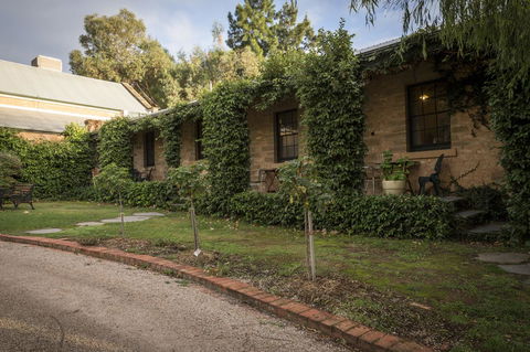 The Rising Sun Hotel - Northern Rivers Accommodation 17