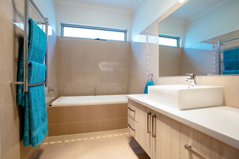 Seasalt - Northern Rivers Accommodation 12