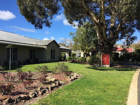 Alexander Cameron Suites - Northern Rivers Accommodation 3