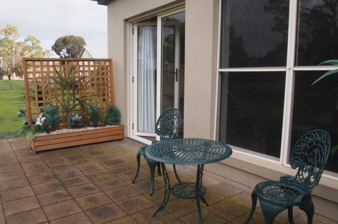 Alexander Cameron Suites - Northern Rivers Accommodation 27