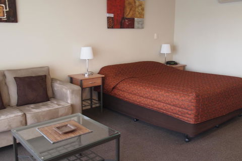 Alexander Cameron Suites - Northern Rivers Accommodation 25