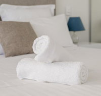 Ther-Rich Elegant 1BR Apartment in Walkerville - Northern Rivers Accommodation