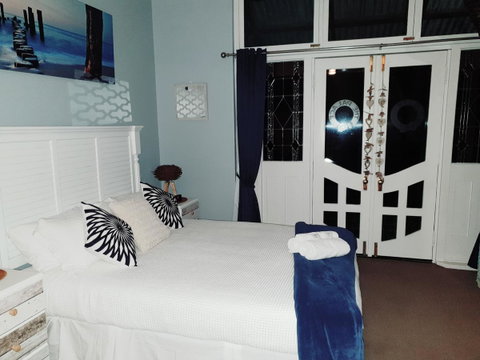 Court House - Studio - Northern Rivers Accommodation 4