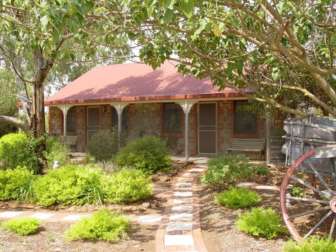 Langmeil Cottages - Northern Rivers Accommodation 9
