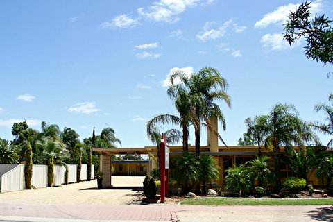 Renmark Motor Inn - Northern Rivers Accommodation 12