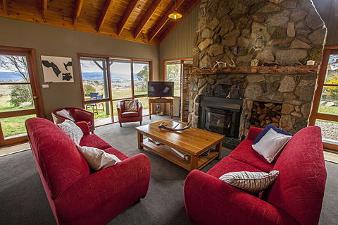 Eagles Range - Northern Rivers Accommodation 4