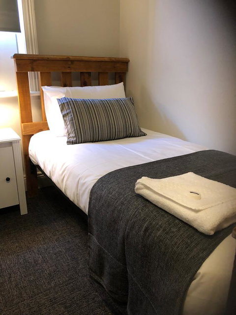 Cornwall Hotel - Northern Rivers Accommodation 12