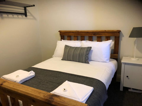 Cornwall Hotel - Northern Rivers Accommodation 8