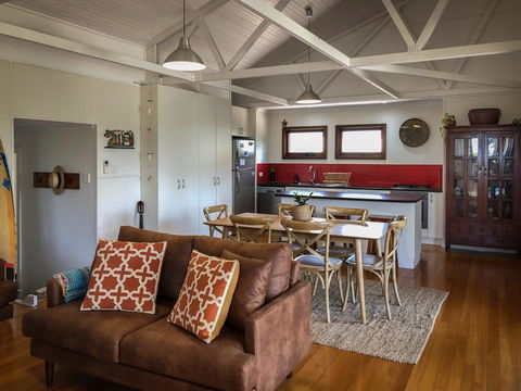 SeaLaVie - Northern Rivers Accommodation 0