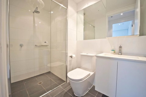 Luxury City Apt With Pool, Gym, Spa, Netflix - Northern Rivers Accommodation 14