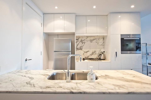 Luxury City Apt With Pool, Gym, Spa, Netflix - Northern Rivers Accommodation 18