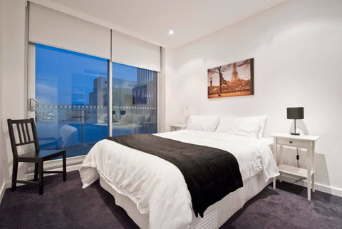 Luxury City Apt With Pool, Gym, Spa, Netflix - Northern Rivers Accommodation 2
