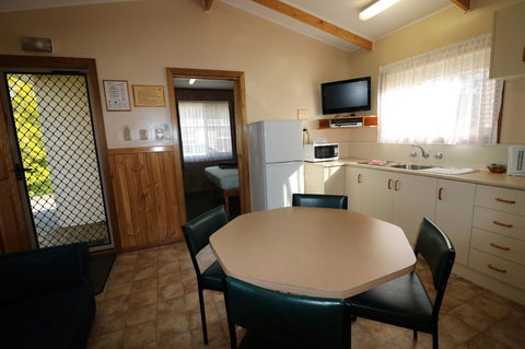 Millicent Hillview Caravan Park - Northern Rivers Accommodation 33