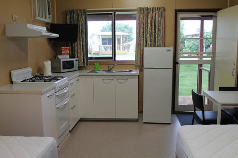 Millicent Hillview Caravan Park - Northern Rivers Accommodation 36