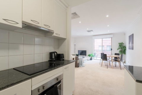 One Bedroom In Adelaideâ€™s East End FREE WIFI*Netflix*Parking - Northern Rivers Accommodation 17