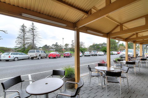 Victoria Hotel Strathalbyn - Northern Rivers Accommodation 14