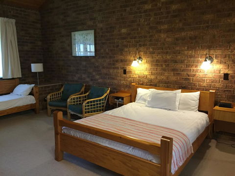 Coonawarra Place Motor Inn - Northern Rivers Accommodation 8