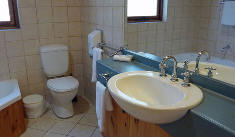 Coonawarra Place Motor Inn - Northern Rivers Accommodation 18